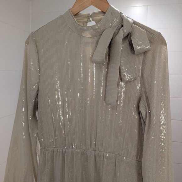 Elegant Champagne Sequin Midi Dress Long Sleeve Premium Style - Picture 7 of 13